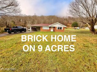 487 Right Poor Valley Rd, Pennington Gap, VA 24277