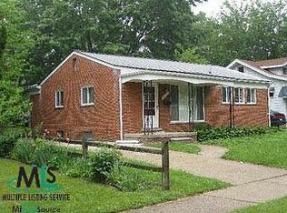 23095 Seneca St, Oak Park, MI 48237