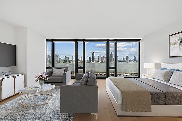 1st image of 685 1st Ave #9A