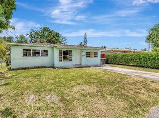 613 SW 6th St, Hallandale, FL 33009