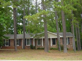 231 Dillard Dr NE, Kennesaw, GA 30144