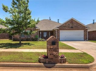 1116 Bryan Dr, Moore, OK 73160