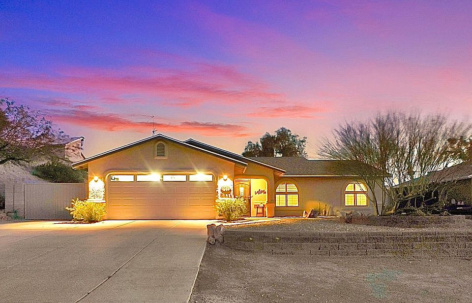 1st image of 2411 E Arapaho Rd
