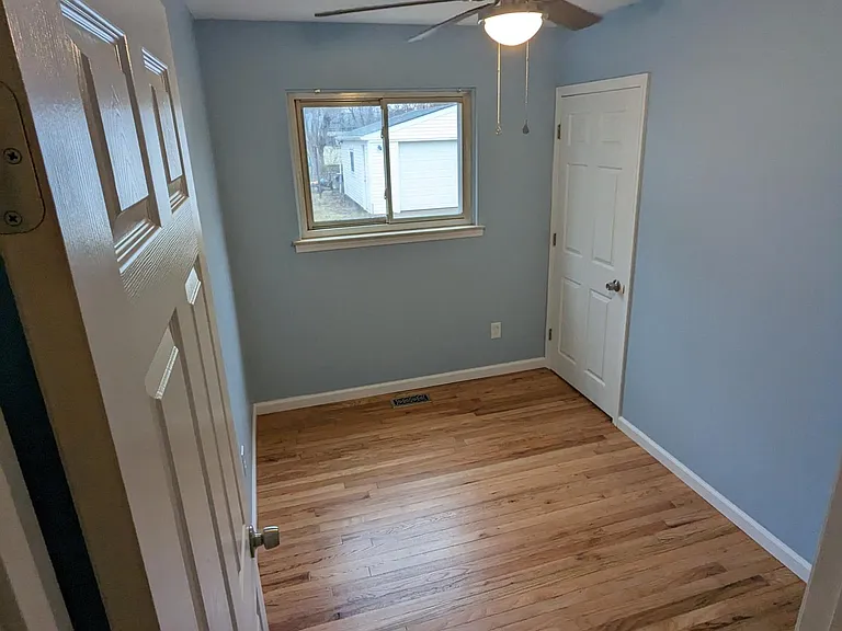 2841 Appleridge St — Photo 12