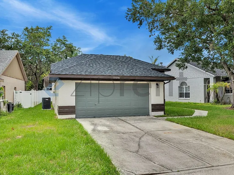 10636 Satinwood Cir — Photo 3