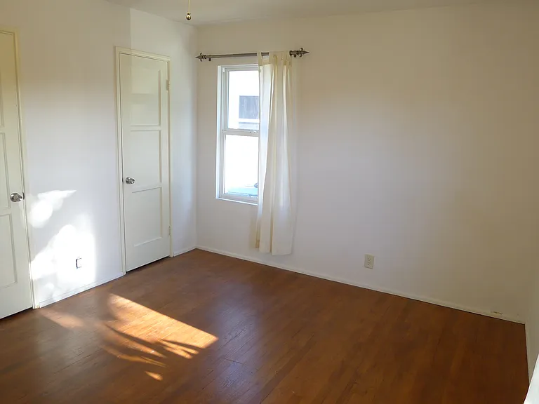 6136 Oliva Ave — Photo 17