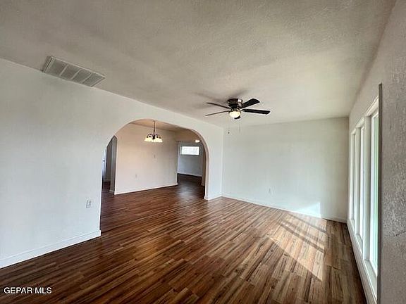 5th image of 7441 Wilcox Dr
