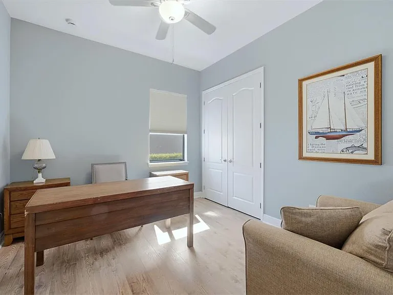 5423 Title Row Dr — Photo 19