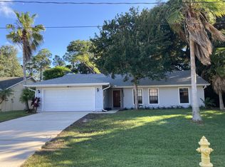 166 Inez St SE, Palm Bay, FL 32909