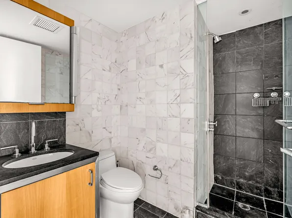 100 West 58th Street image 10 of 13