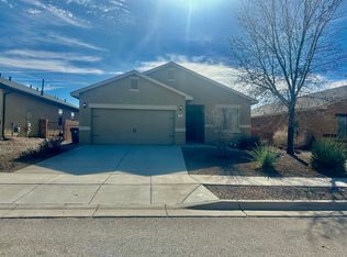 30 La Resolana Ave NW, Rio Rancho, NM 87144
