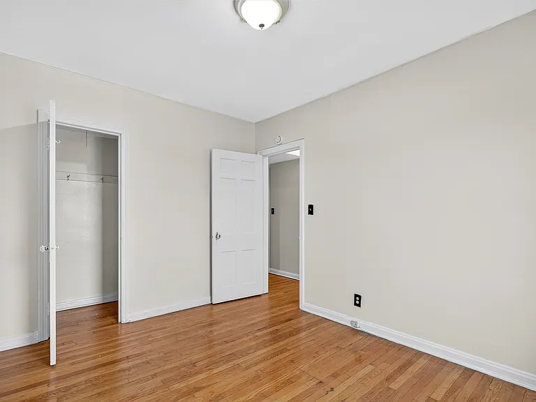 2670 Noble Rd #204 — Photo 11