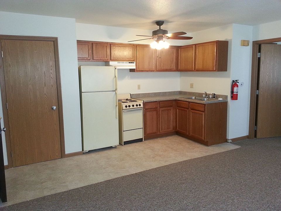 2nd image of 2714 Wayne Ave #9