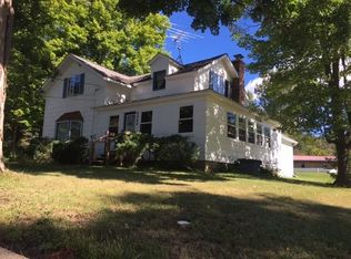 9949 S Protection Rd, Holland, NY 14080