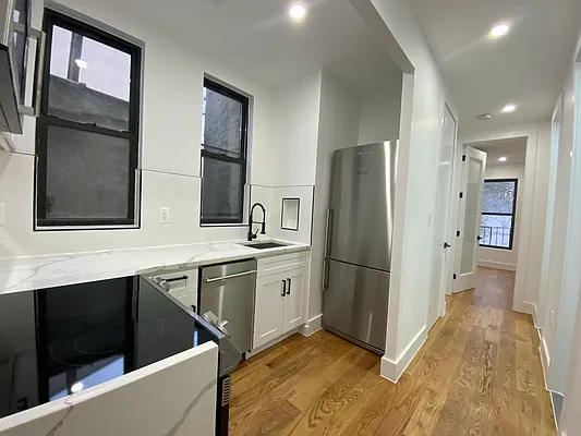 Rented by Suzuki Capital LLC | media 1