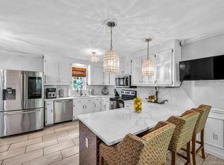 89 Shunpike Rd, Cromwell, CT 06416