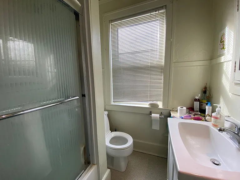 310 N. Gilbert Street — Photo 15
