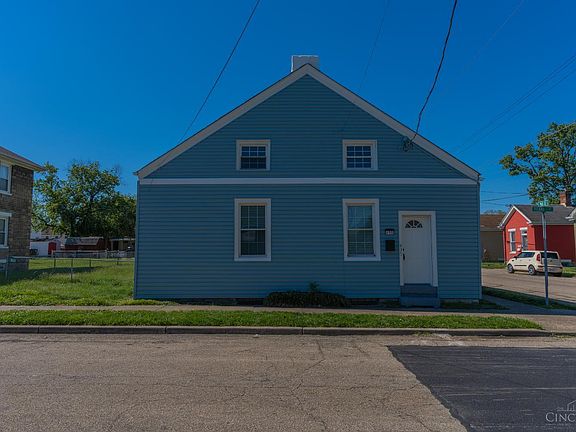 2nd image of 435 Pearl St