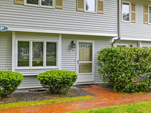 174 Lowell Road #F67, Mashpee, MA 02649