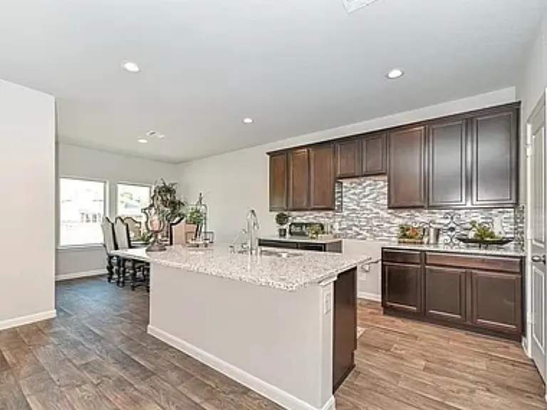 314 Kickapoo Dr — Photo 5