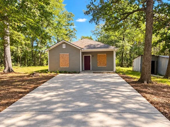 19841 Bluewater Rd, Montgomery, TX 77356