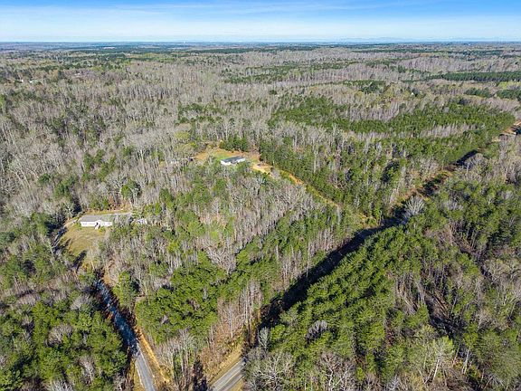 4th image of 520 Gwinn Mill Rd