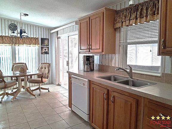 2nd image of 18 Claremount Dr