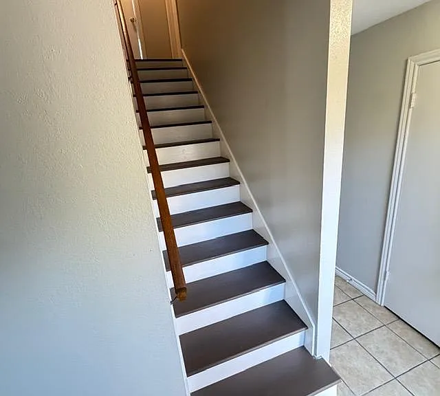 708 Champion Ct — Photo 4