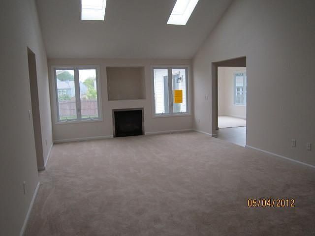 2nd image of 1951 Thornbrook Trl