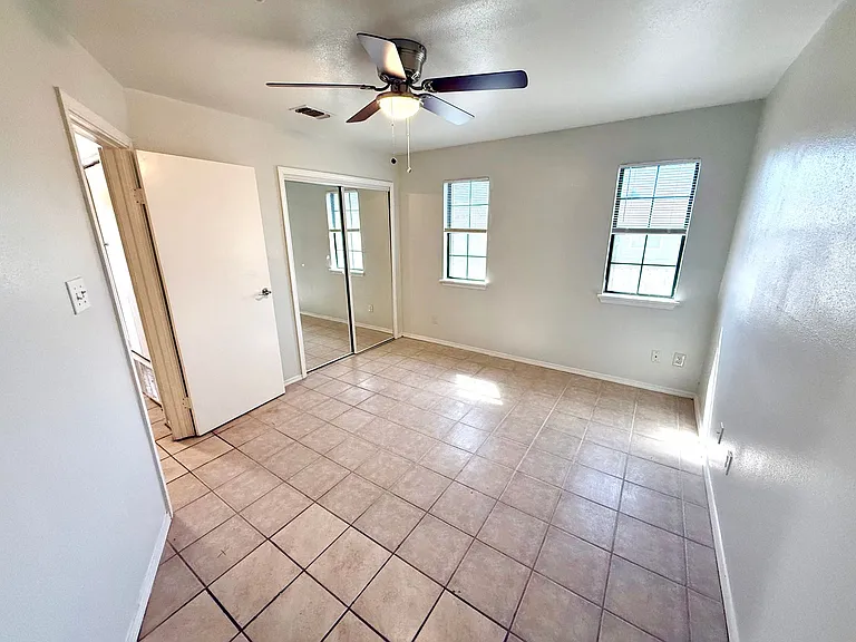 509 Meadow Frg — Photo 34