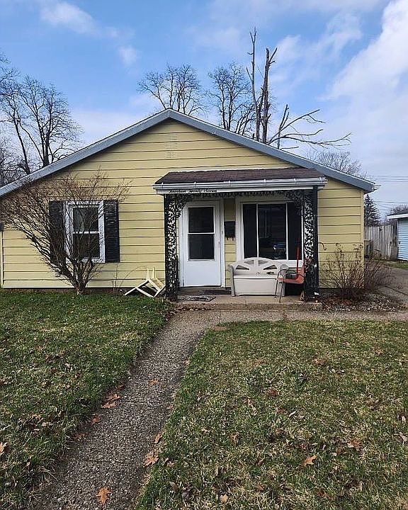 1st image of 1427 E Dayton St
