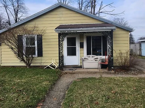 1427 E Dayton St, South Bend, IN 46613