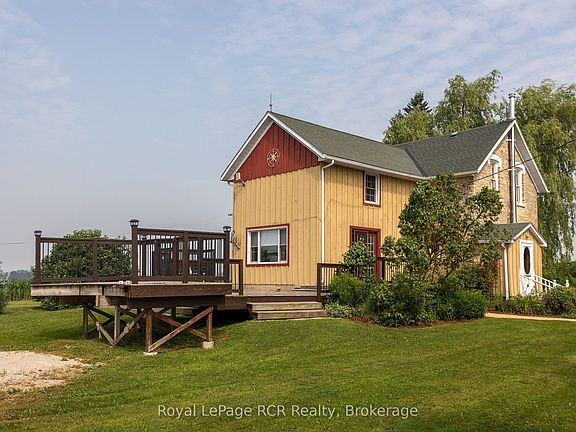 2nd image of 611808 Southgate Sideroad 61