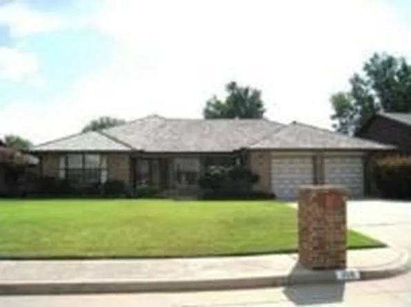 308 E Grand Teton Ct, Yukon, OK 73099