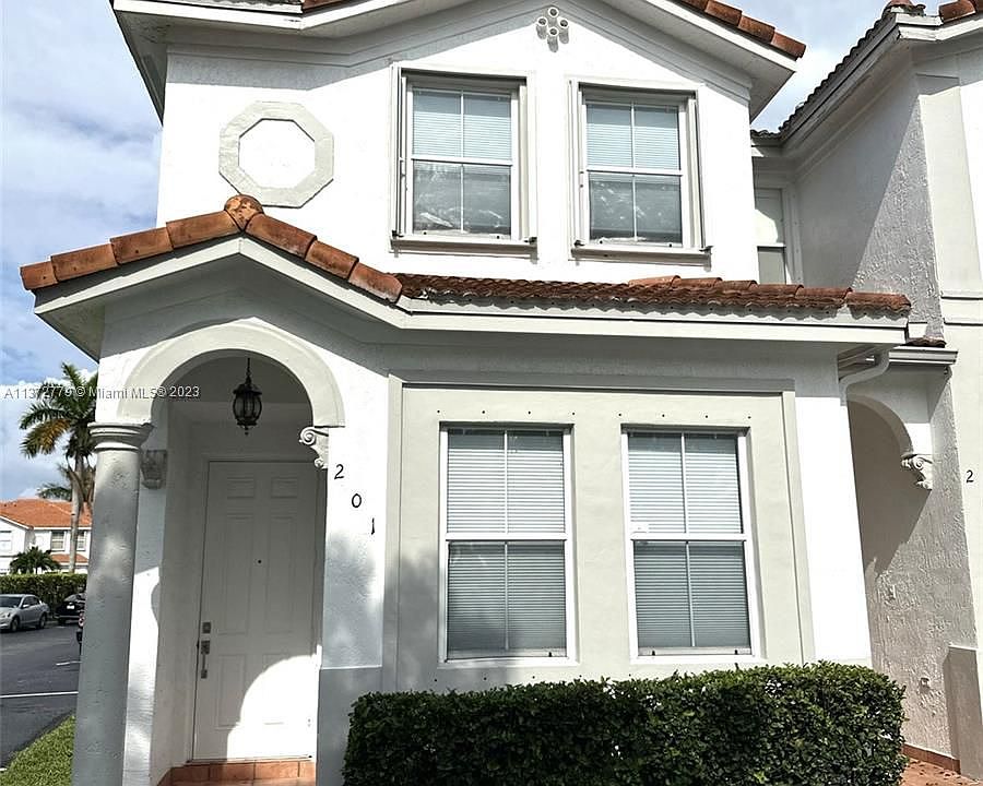 1st image of 5440 NW 107th Ave APT 201