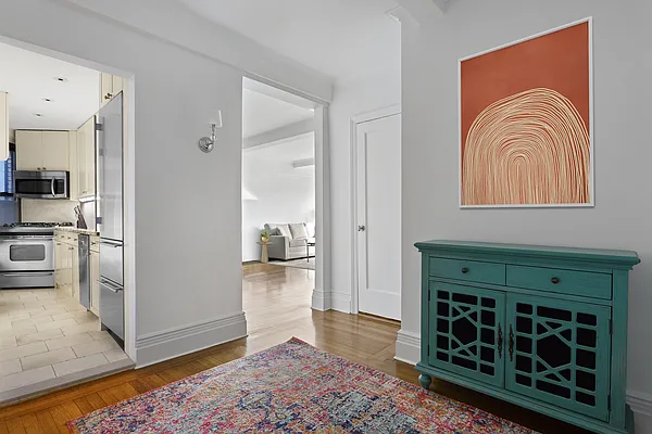 Rented by Compass | media 8