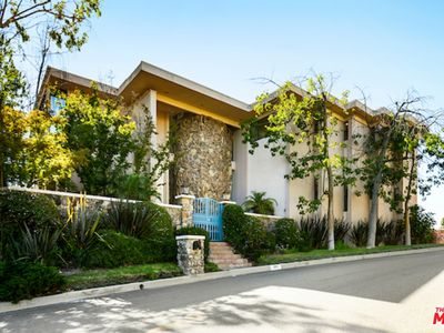 1815 Bel Air Rd, Los Angeles, CA, 90077