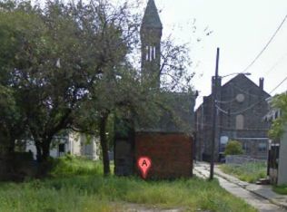 810 Saint John St, Camden, NJ 08103