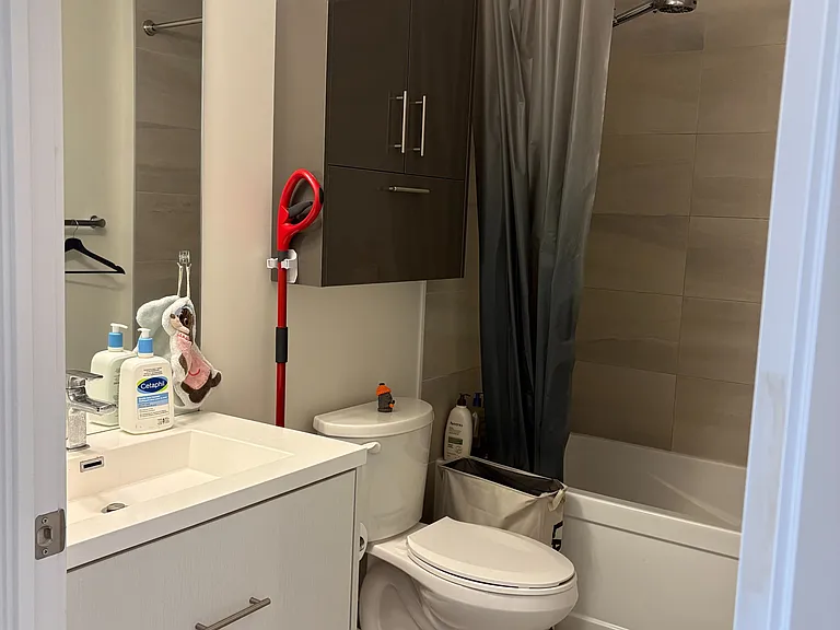 188 Fairview Mall Dr #510 — Photo 11