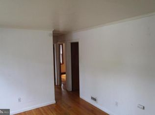 5026 Mineola Rd, College Park, MD 20740