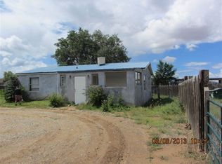 621 Don Rosallio, Taos, NM 87571