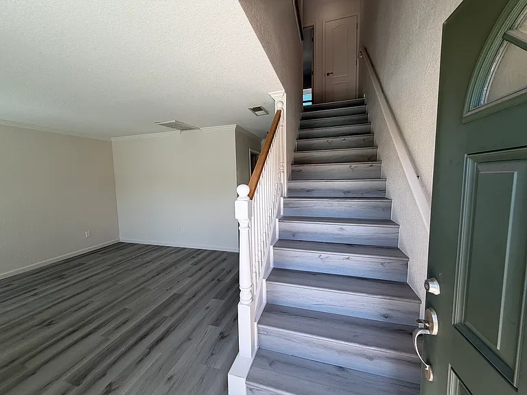 1177 Norwegian Ave #13 — Photo 19