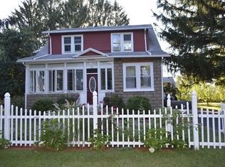 24 Wilfred St, Chicopee, MA 01020