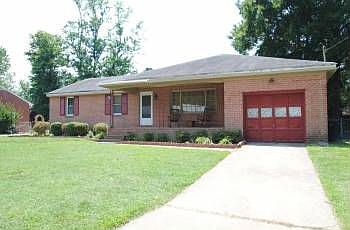 1st image of 4032 Summerset Dr