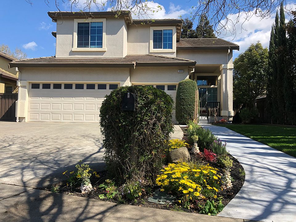 1st image of 680 Antiquity Dr
