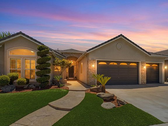 2nd image of 6105 W Los Altos Ave