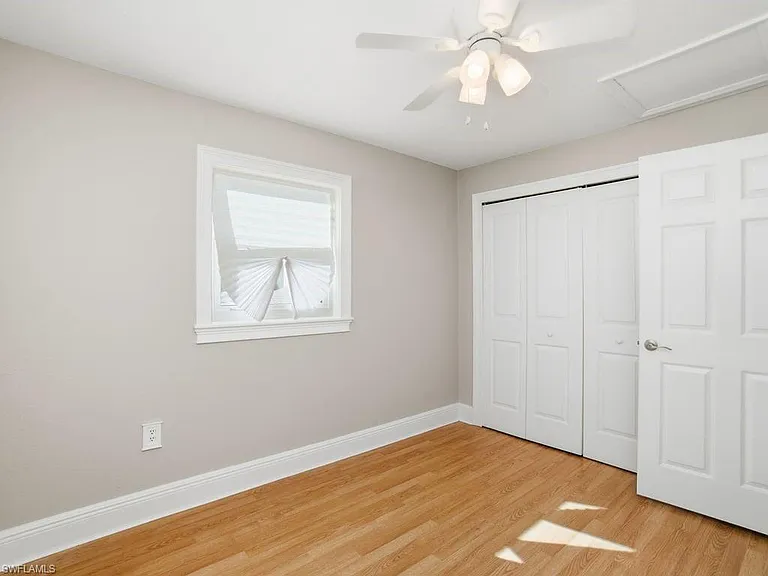 4920 Shady River Ln — Photo 24