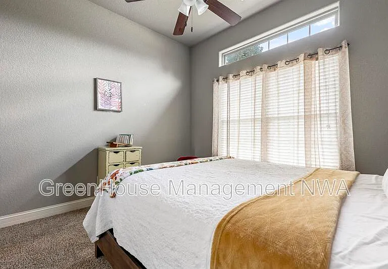 307 Blair Cir — Photo 9