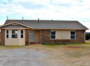 12079 County Road 1470, Apache, OK 73006