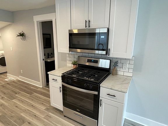 2nd image of 155 Dale St NE